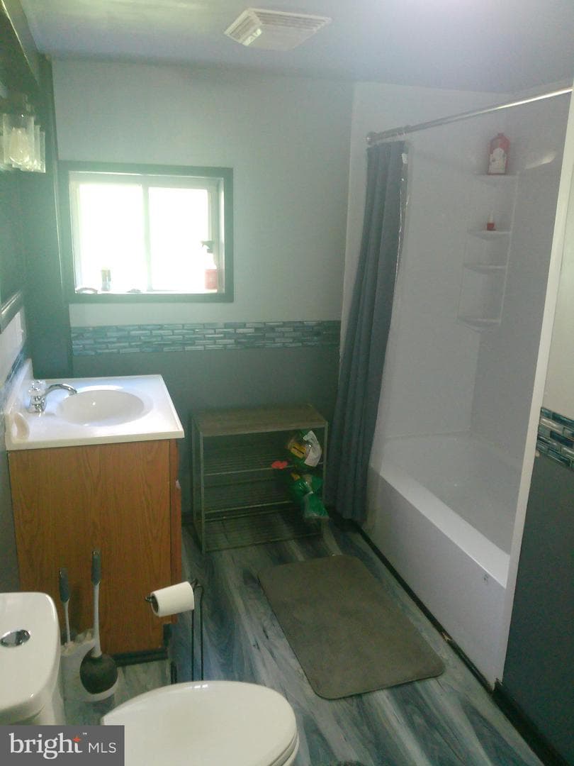 516 Highland Avenue photo 13