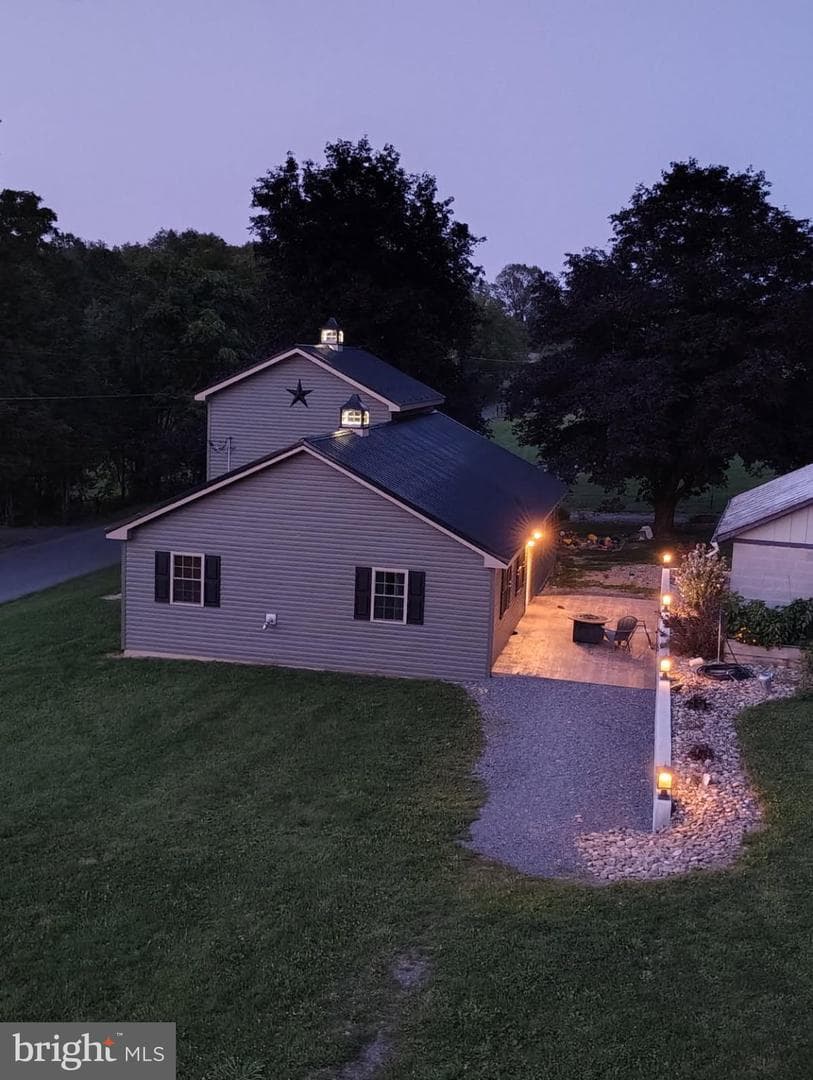 700 Whiskey Road photo 5