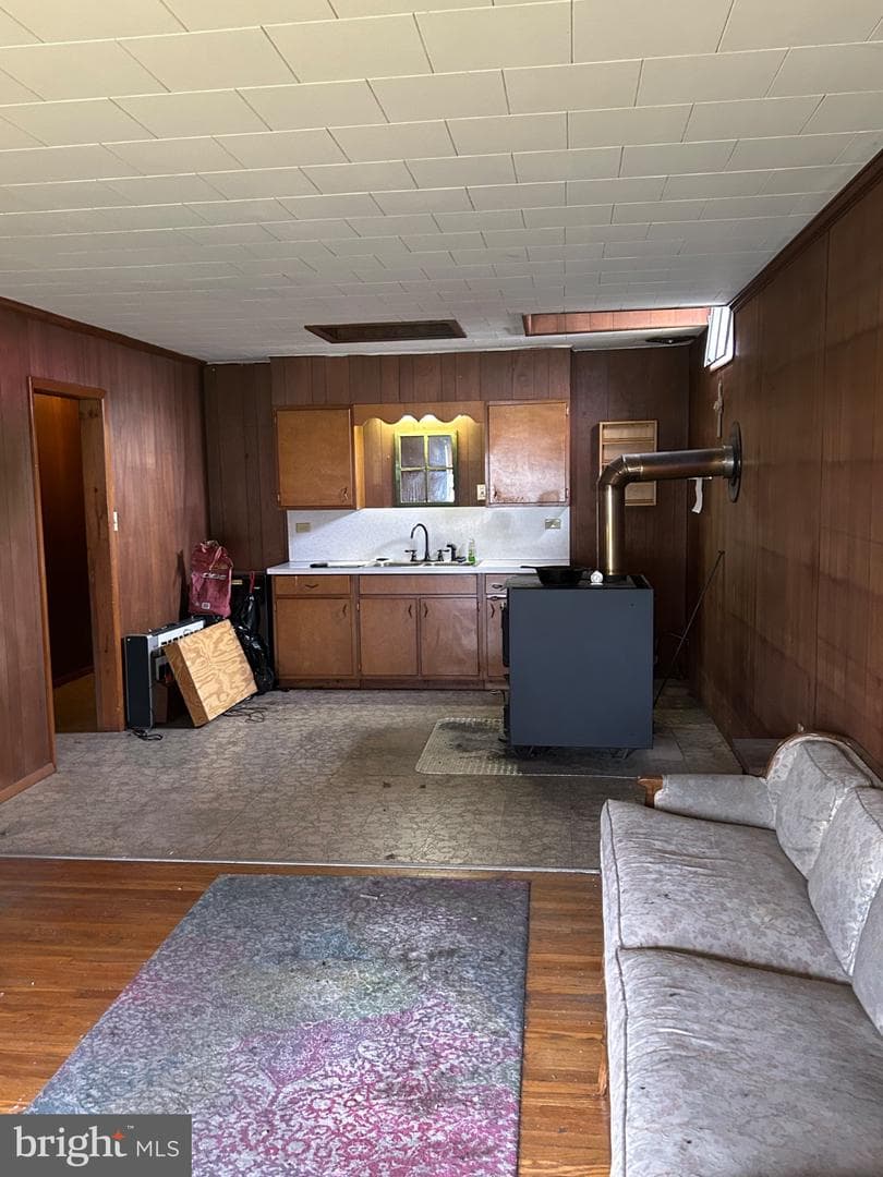 56 Maclay Street photo 29