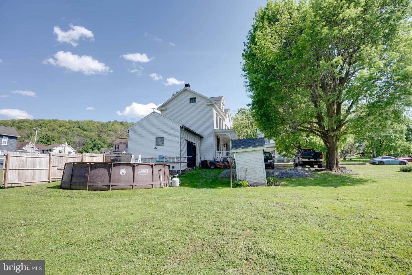 611 E Freedom Avenue photo 2