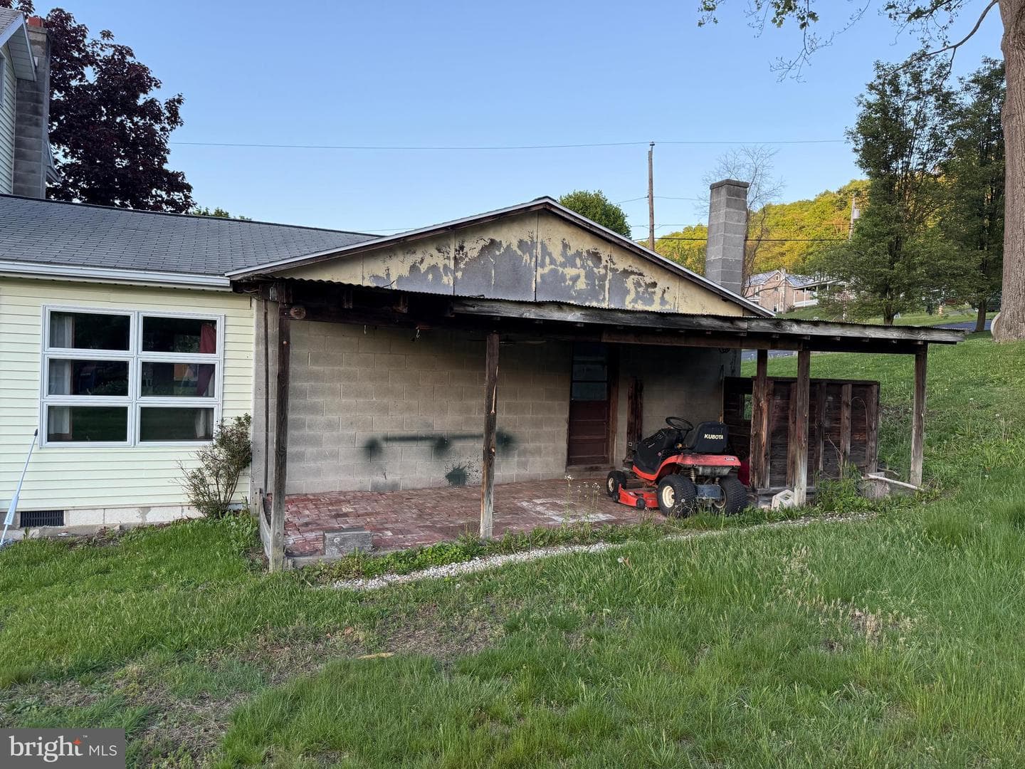 112 S Ridge Street photo 31