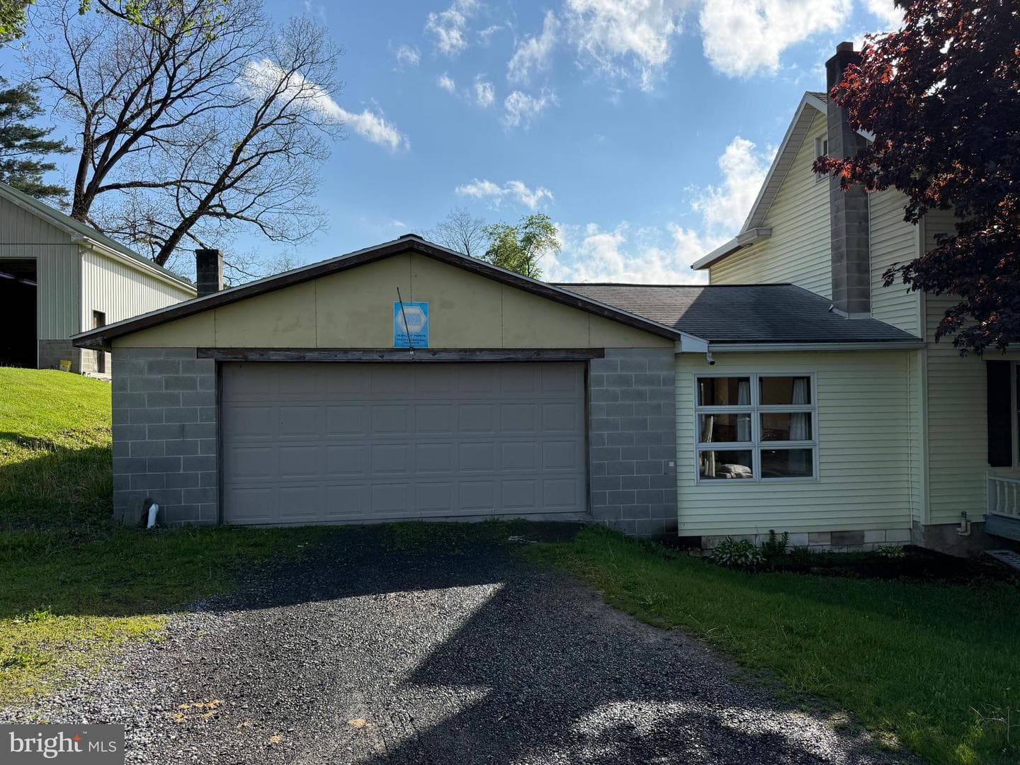 112 S Ridge Street photo 5