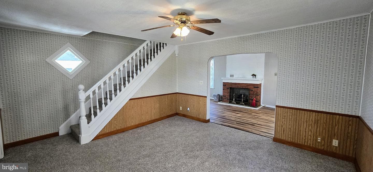 118 S Mann Avenue photo 6