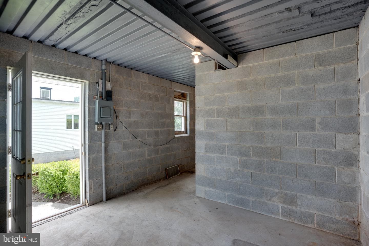 149 Walnut Street photo 81