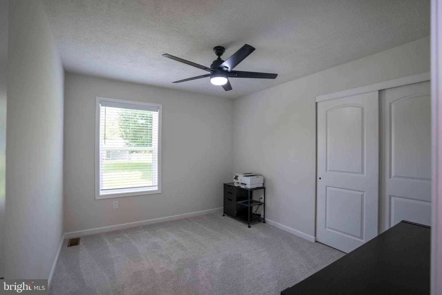 99 Hillside Drive photo 31