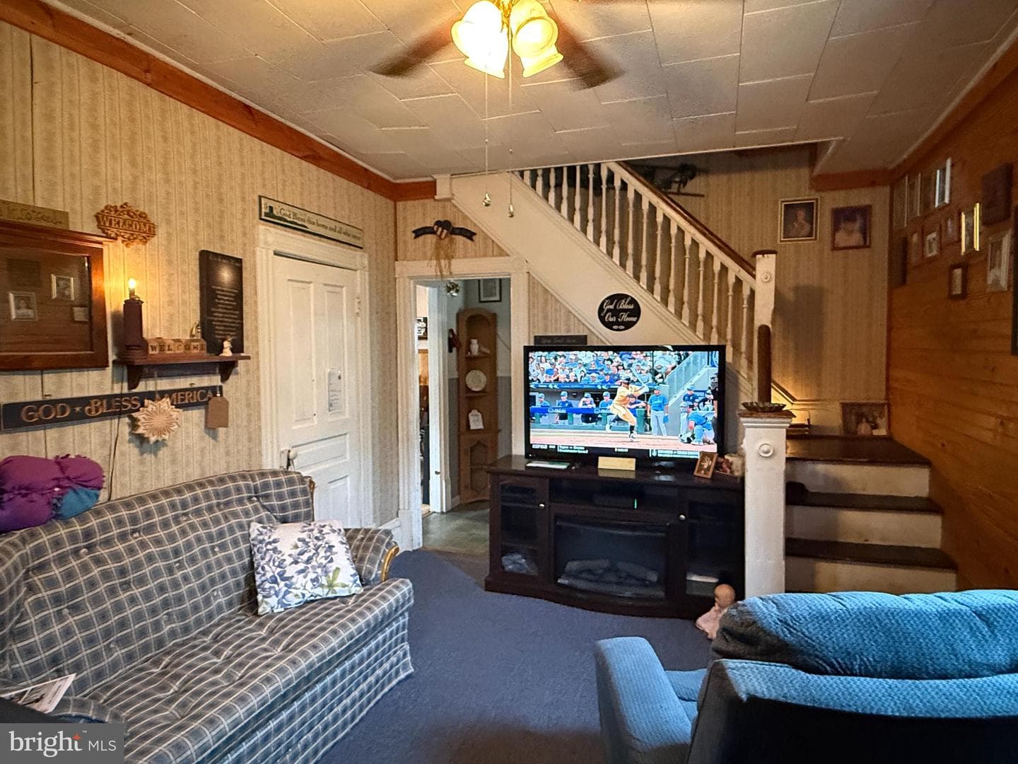 7 Woods Lane photo 1