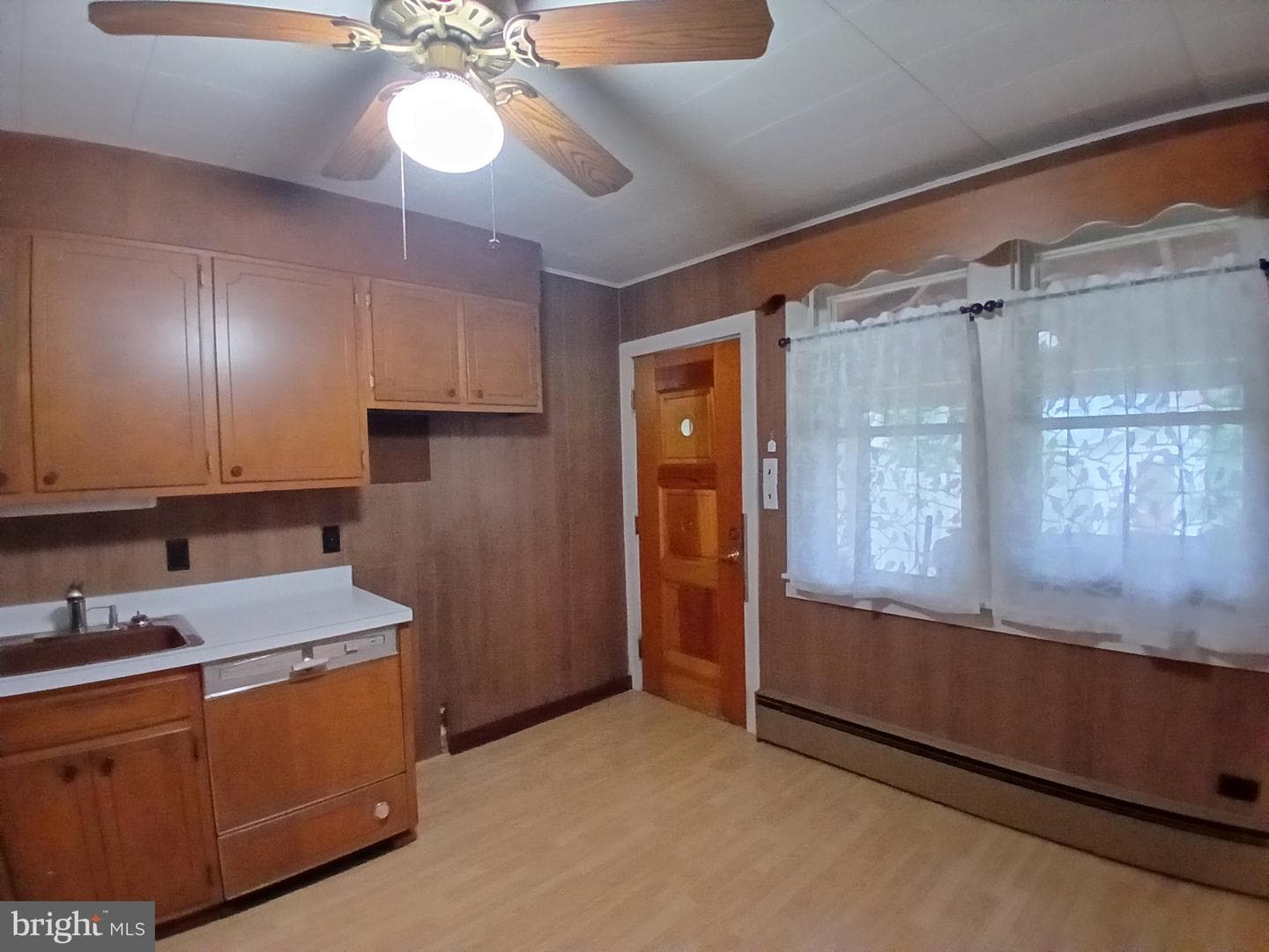 120 Shaw Avenue photo 18