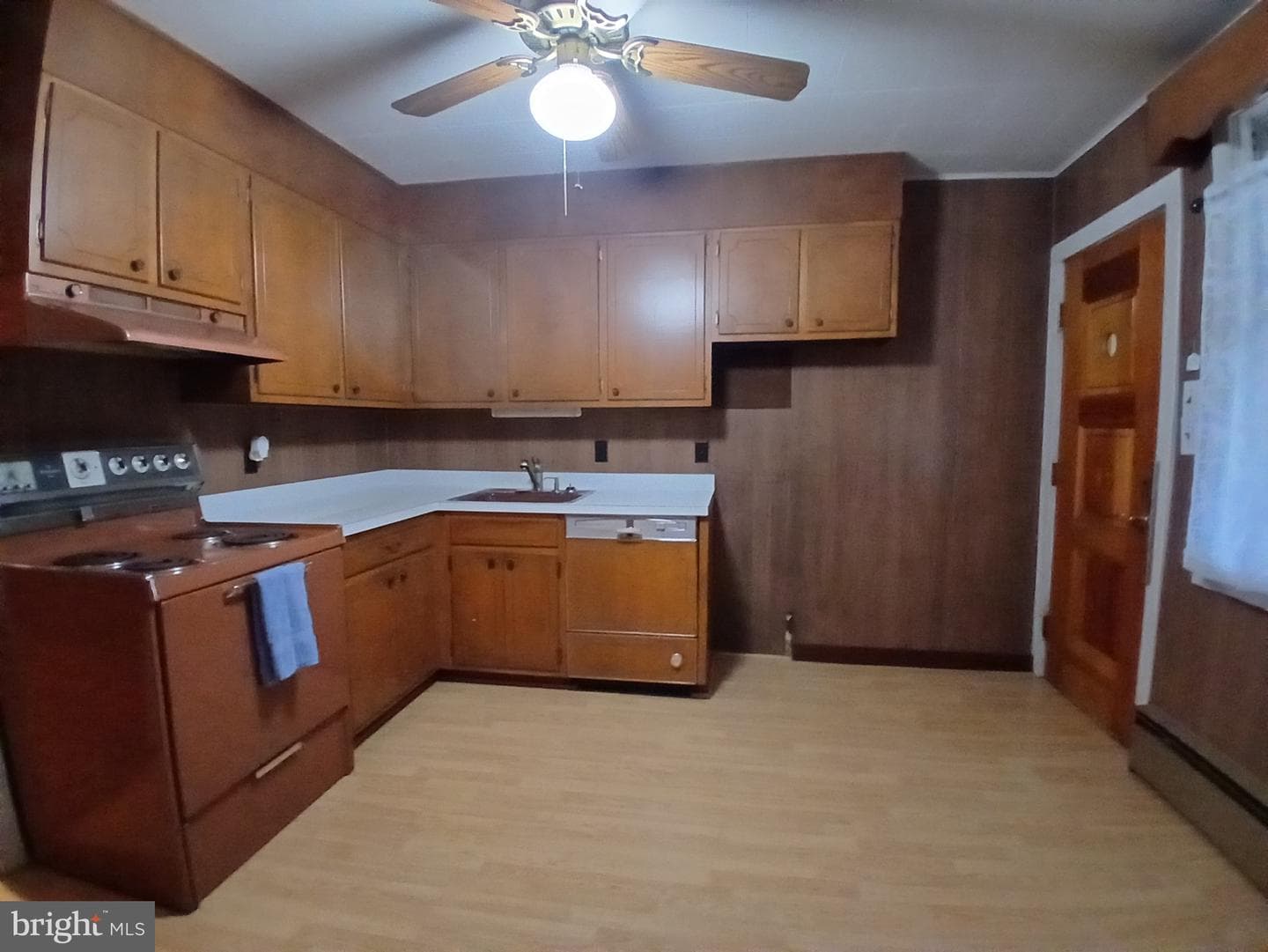 120 Shaw Avenue photo 20