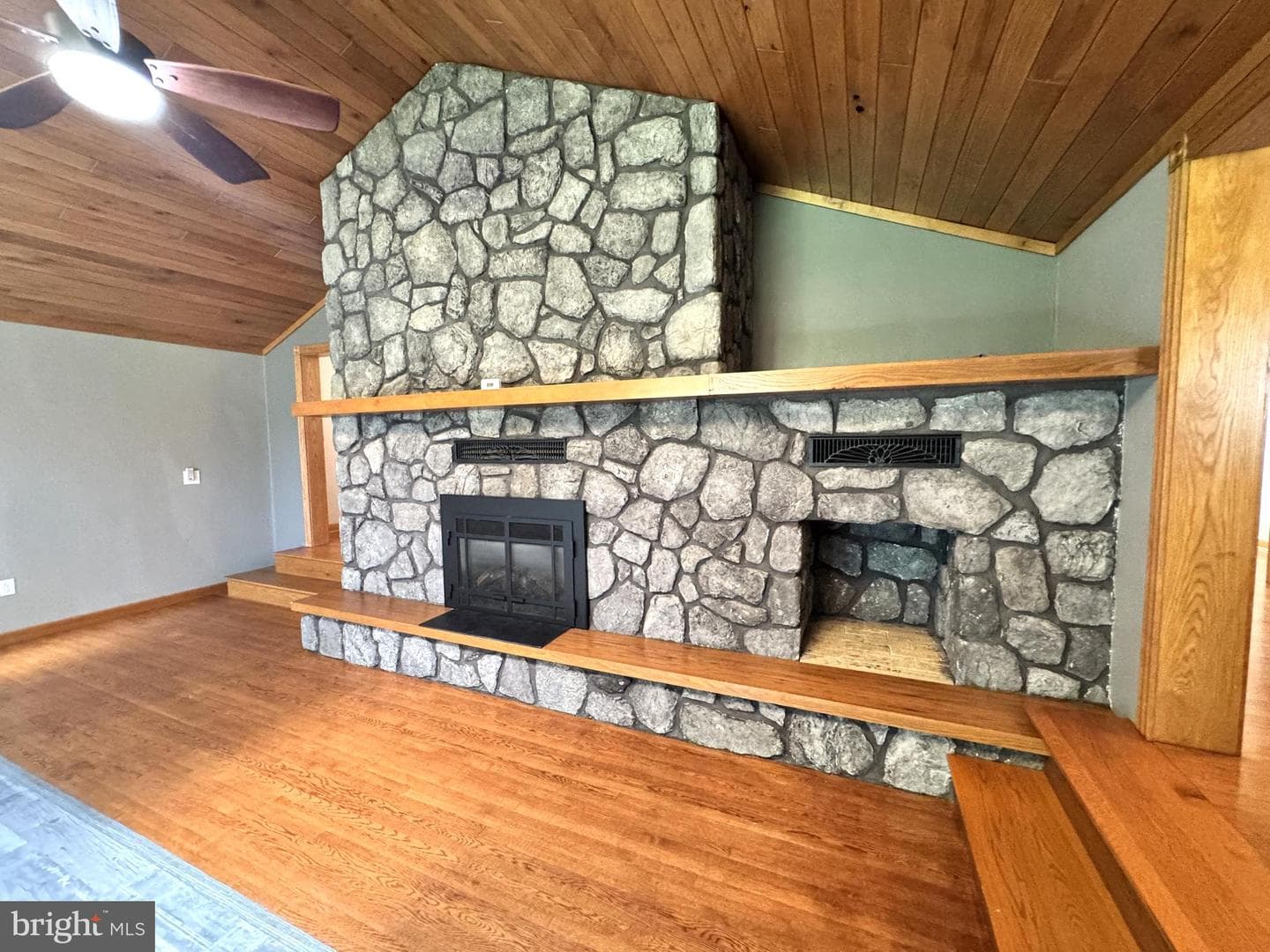 378 Airport Road photo 18