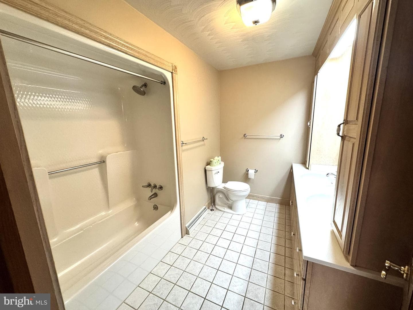 378 Airport Road photo 20