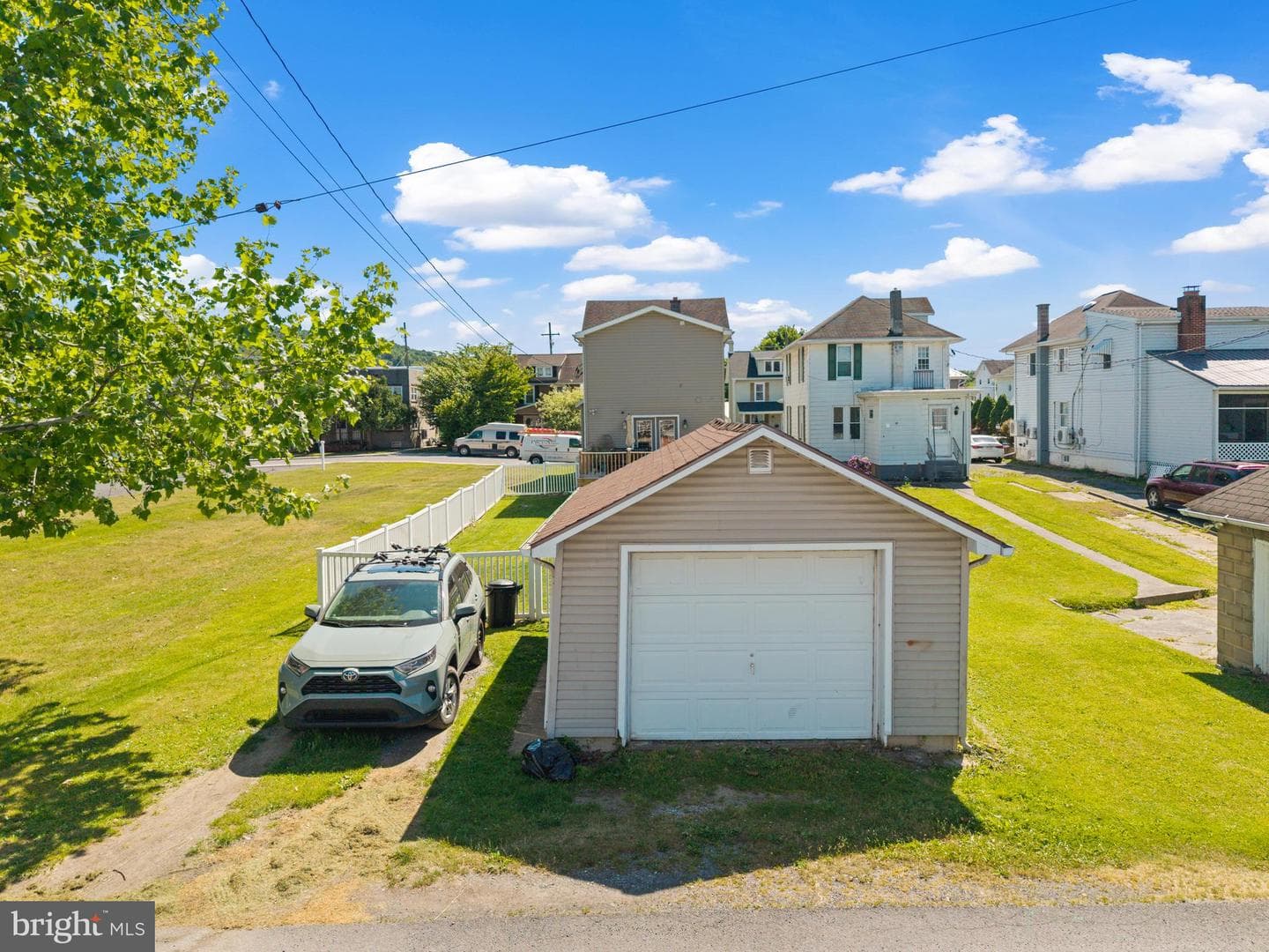 521 S Wayne Street photo 5