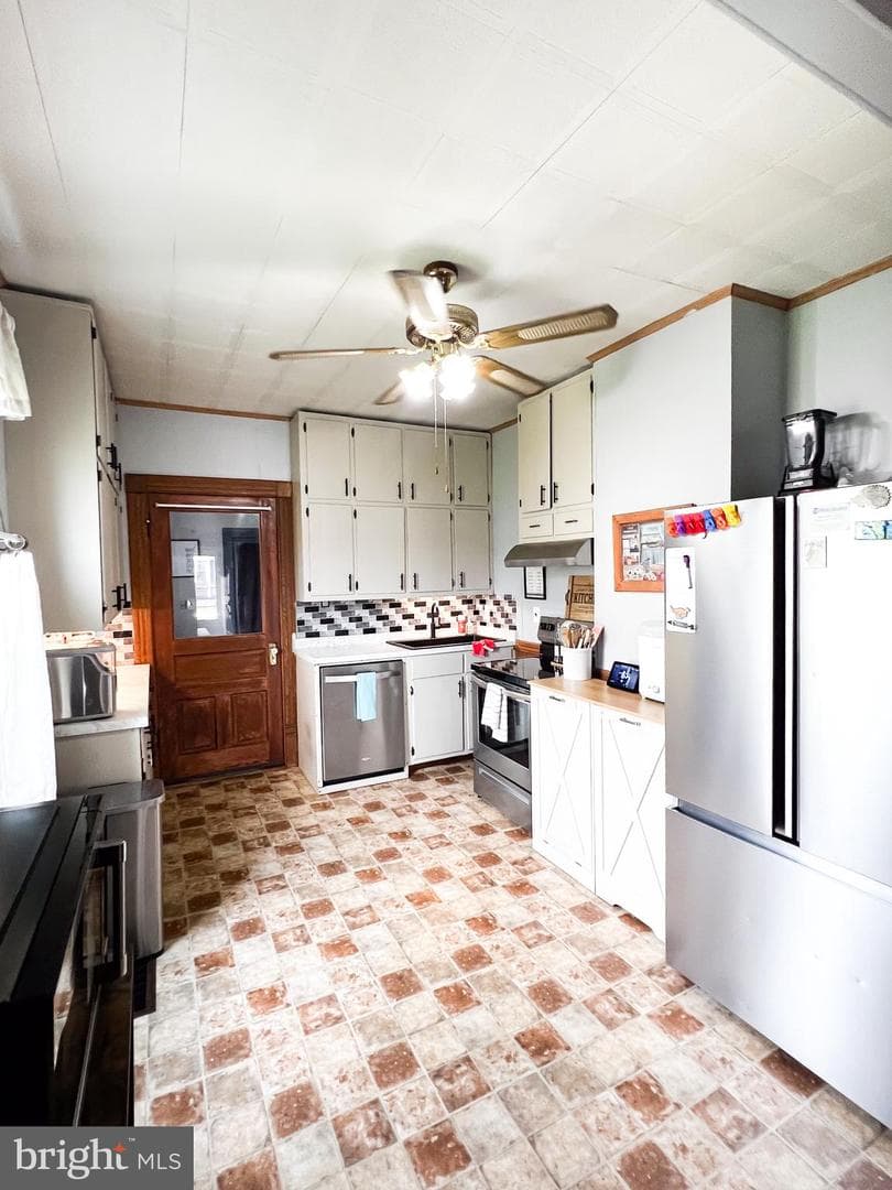 630 Highland Avenue photo 17