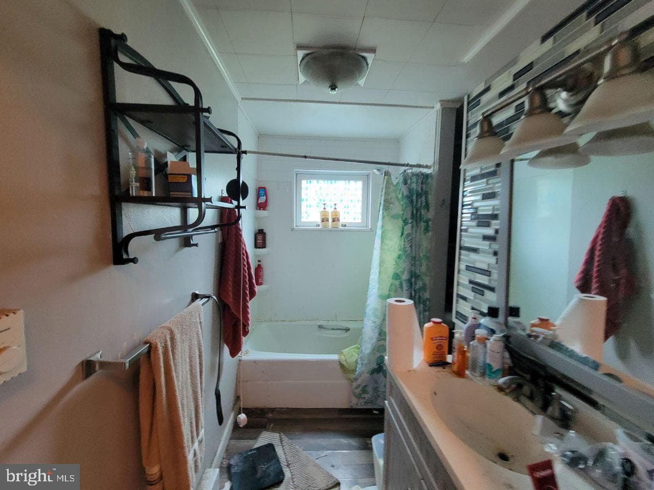 50 S Mann Avenue photo 7