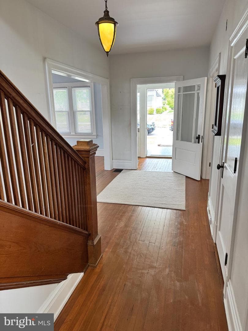 138 Walnut Street photo 13