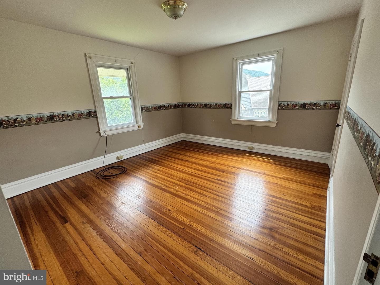 138 Walnut Street photo 21