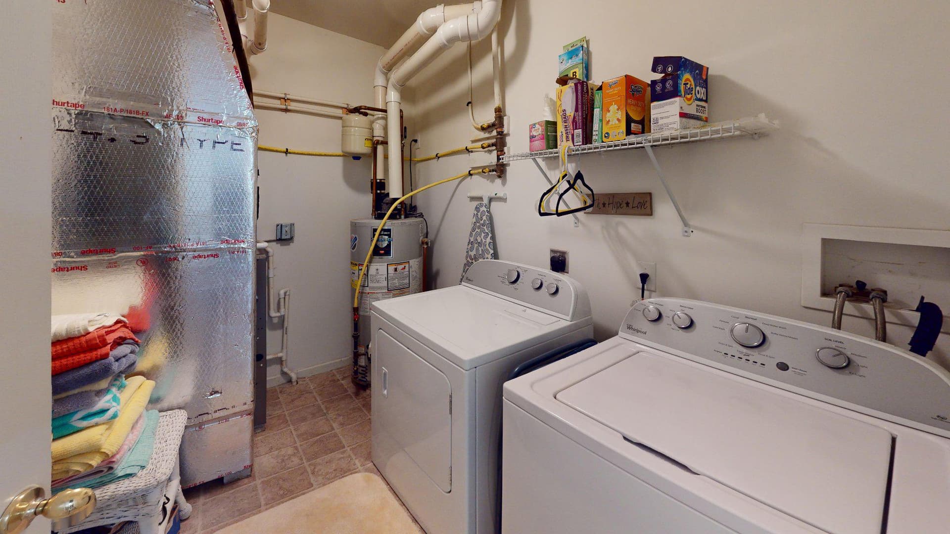 165 Cambridge Lane photo 14
