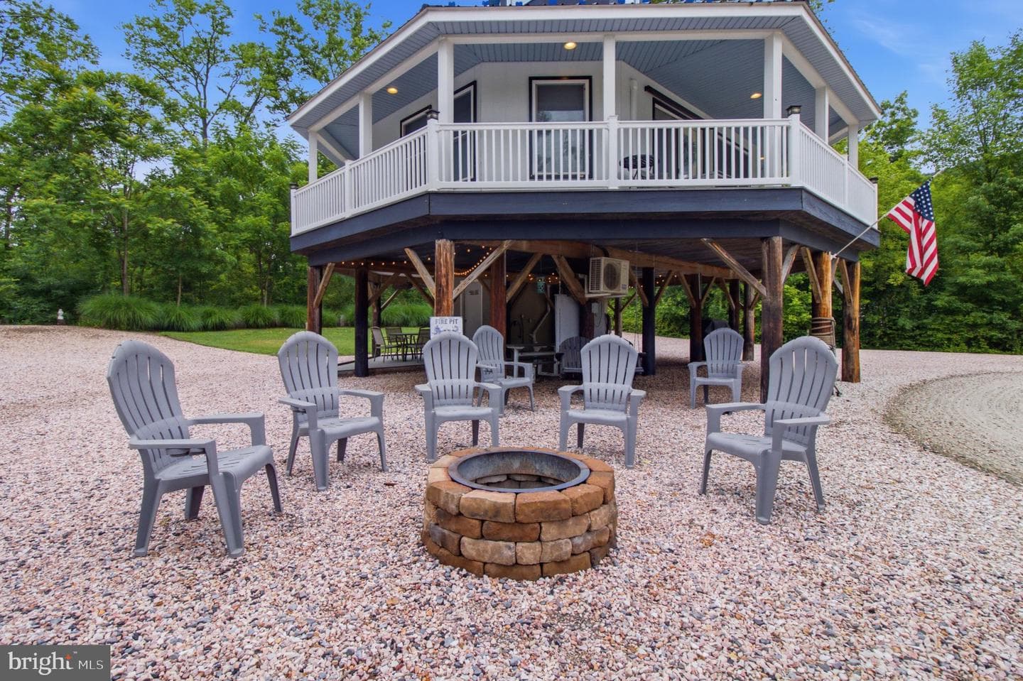 203 Front Drive photo 5