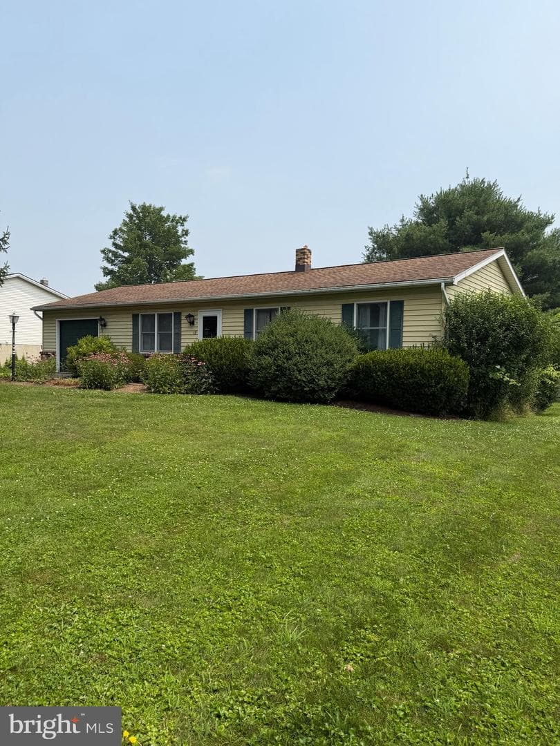 18 Bonnie Lane photo 3