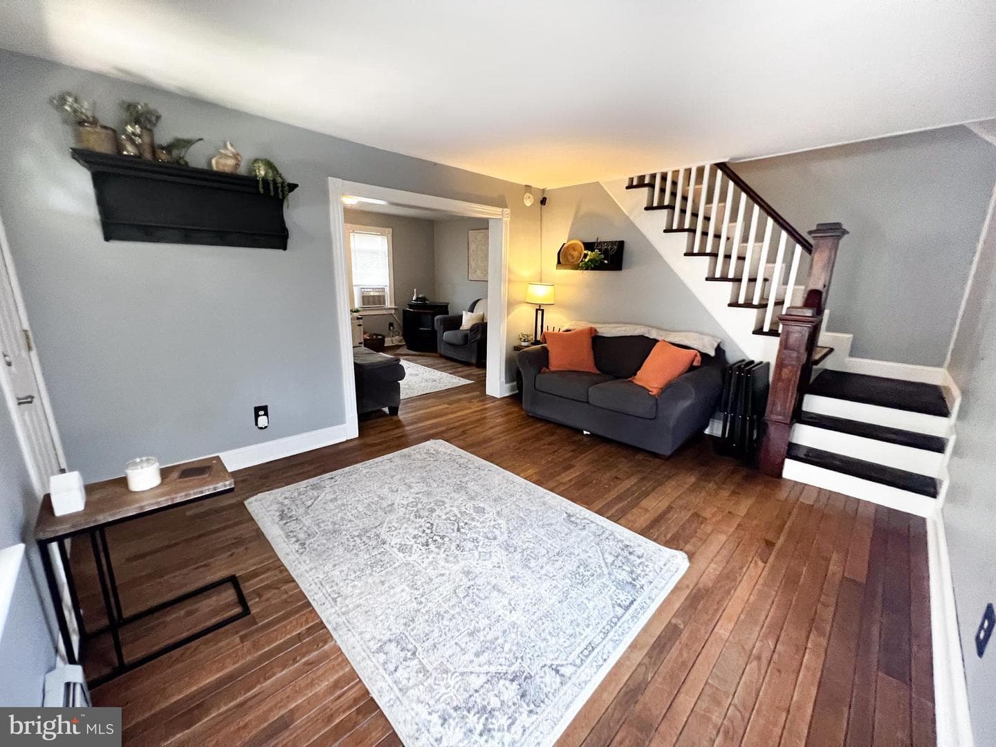425 E Freedom Avenue photo 32