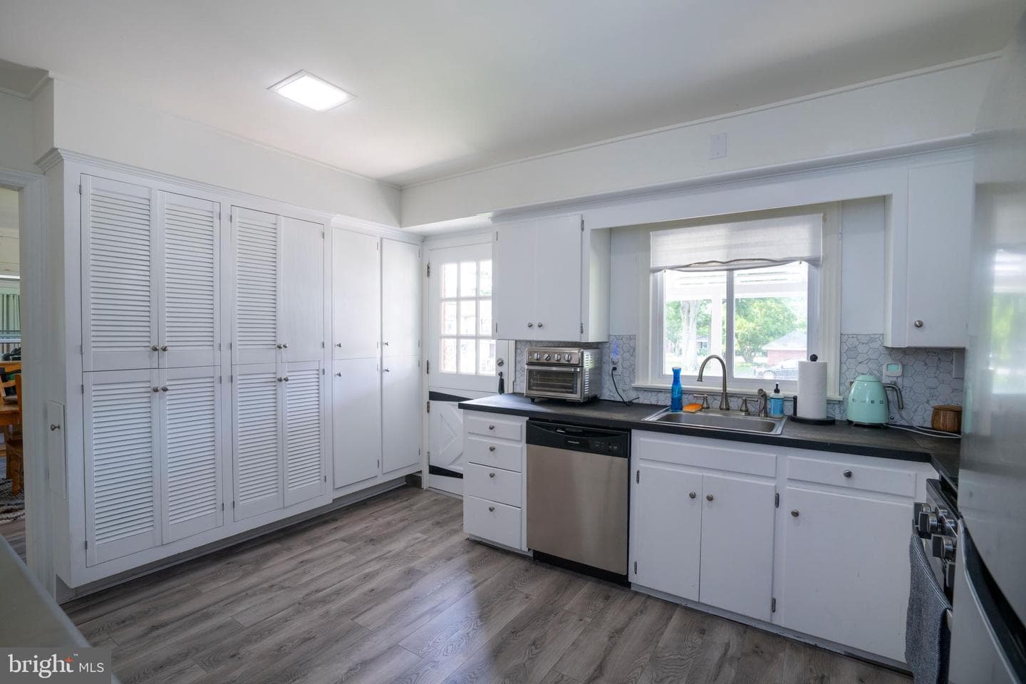 18 Sunset Road photo 19