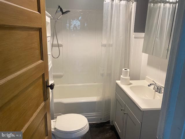 831 E Walnut Street photo 11