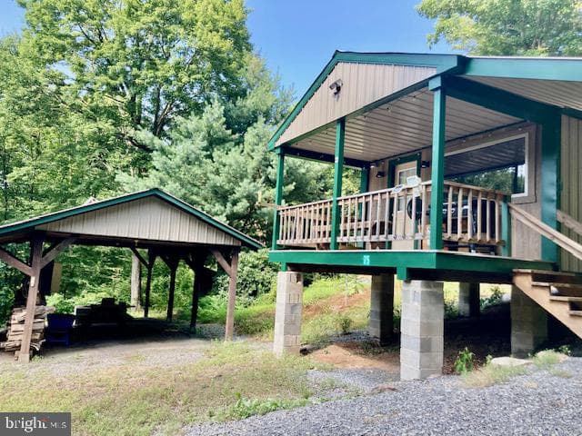 275 Standing Stone Trail photo 3