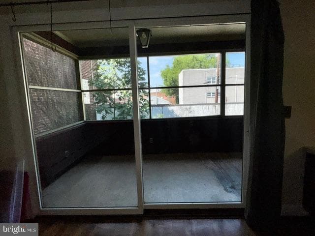 16 N Brown St photo 67