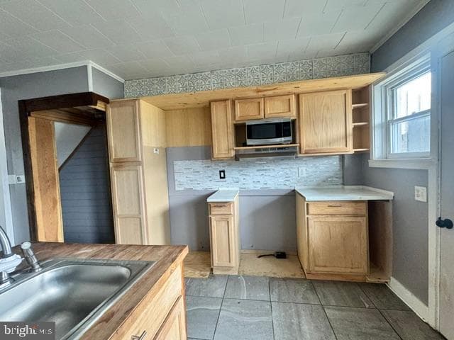 106 Delaware Ave photo 15