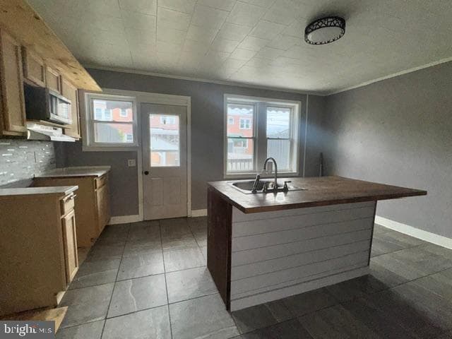 106 Delaware Ave photo 18