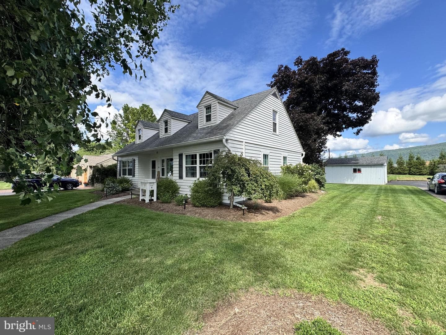 399 Walnut Street photo 1