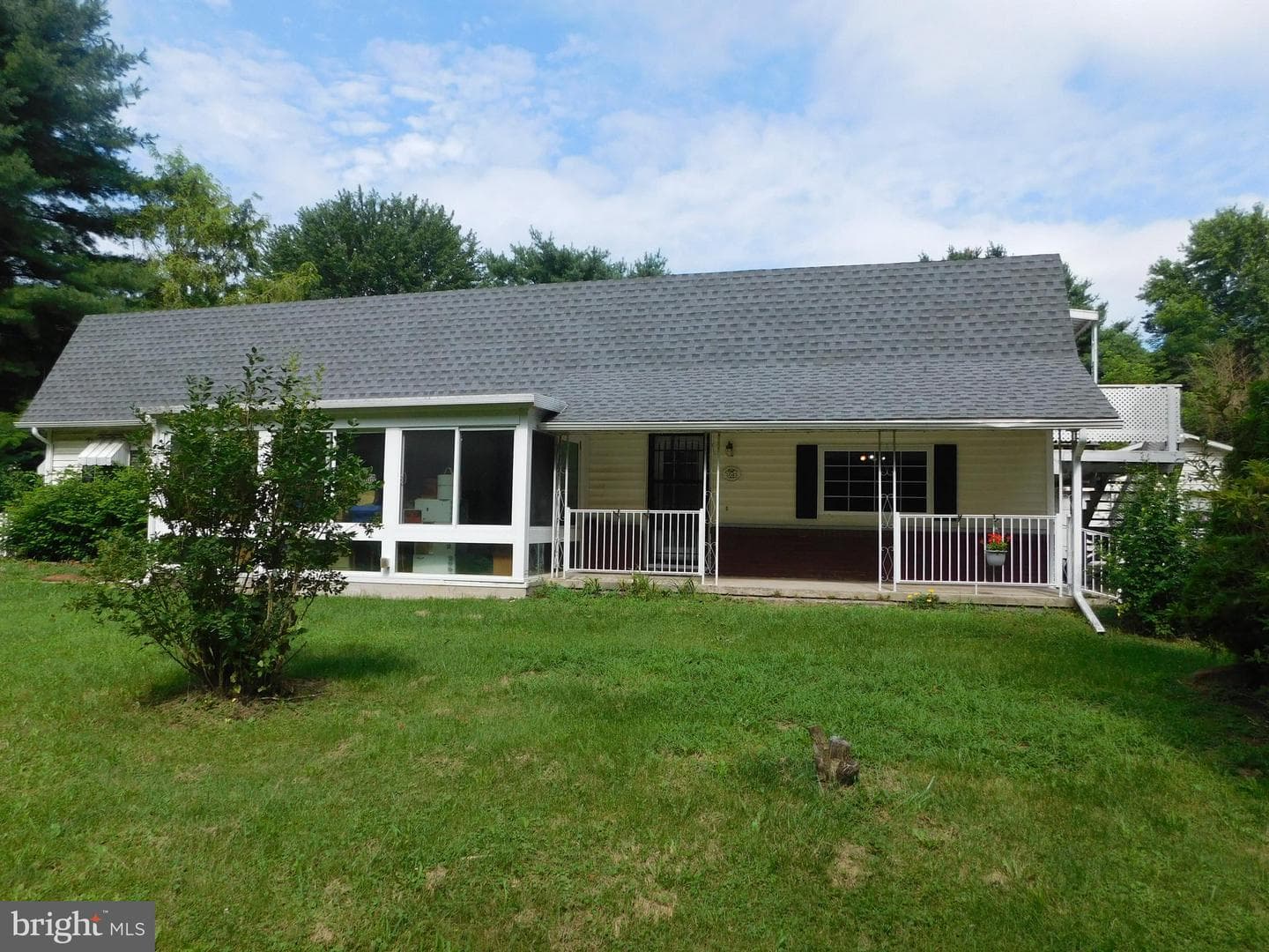 1043 Locke Mills Road photo 1