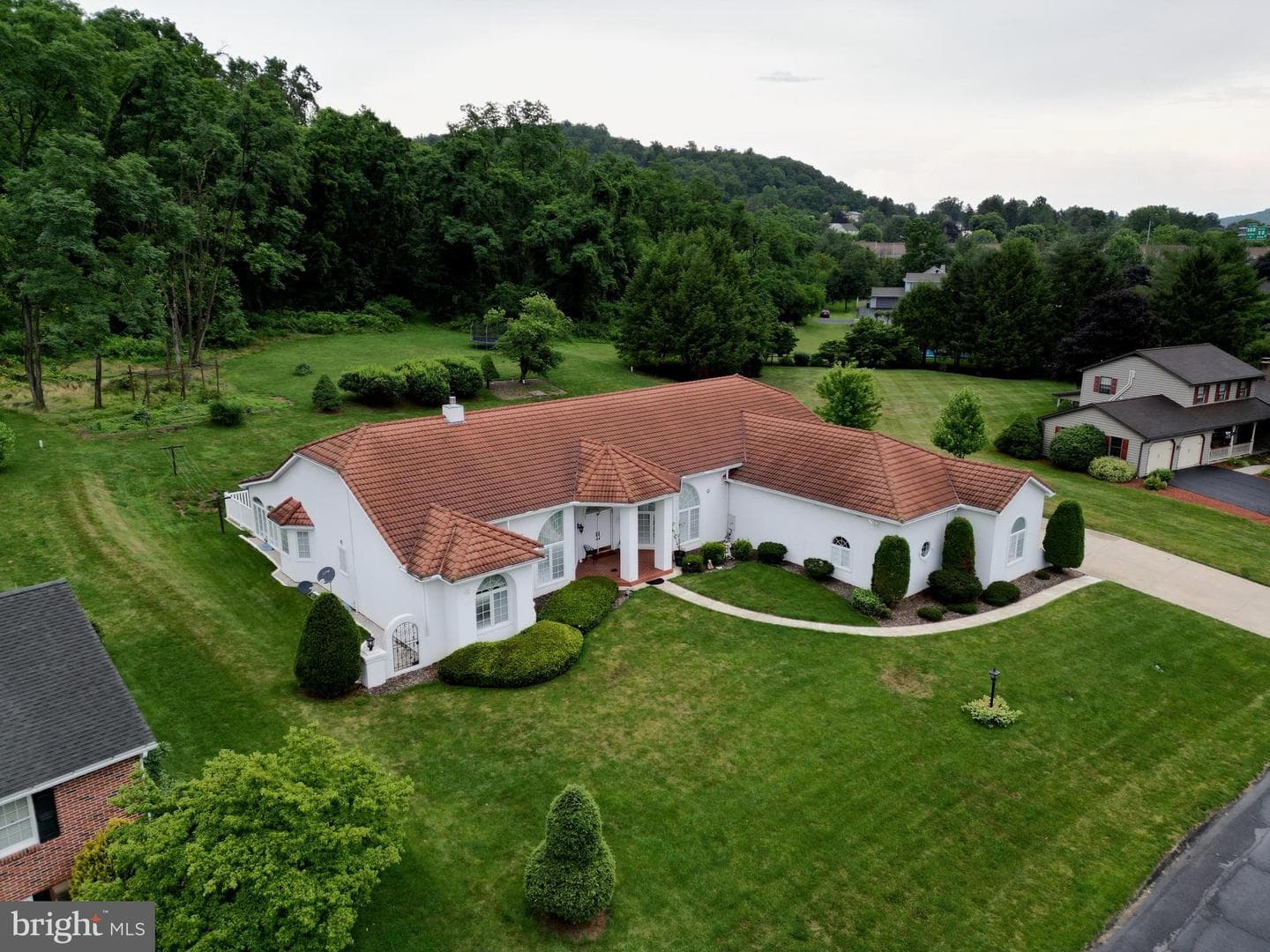 295 Cornfield Circle photo 1