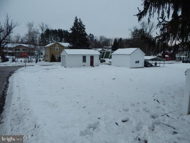 1096 Bloom Road photo 17