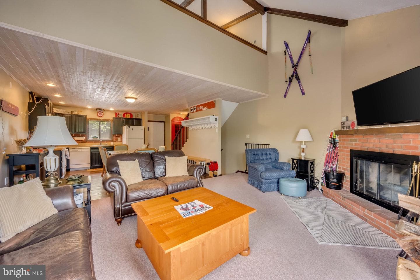 57 Slalom Way photo 8