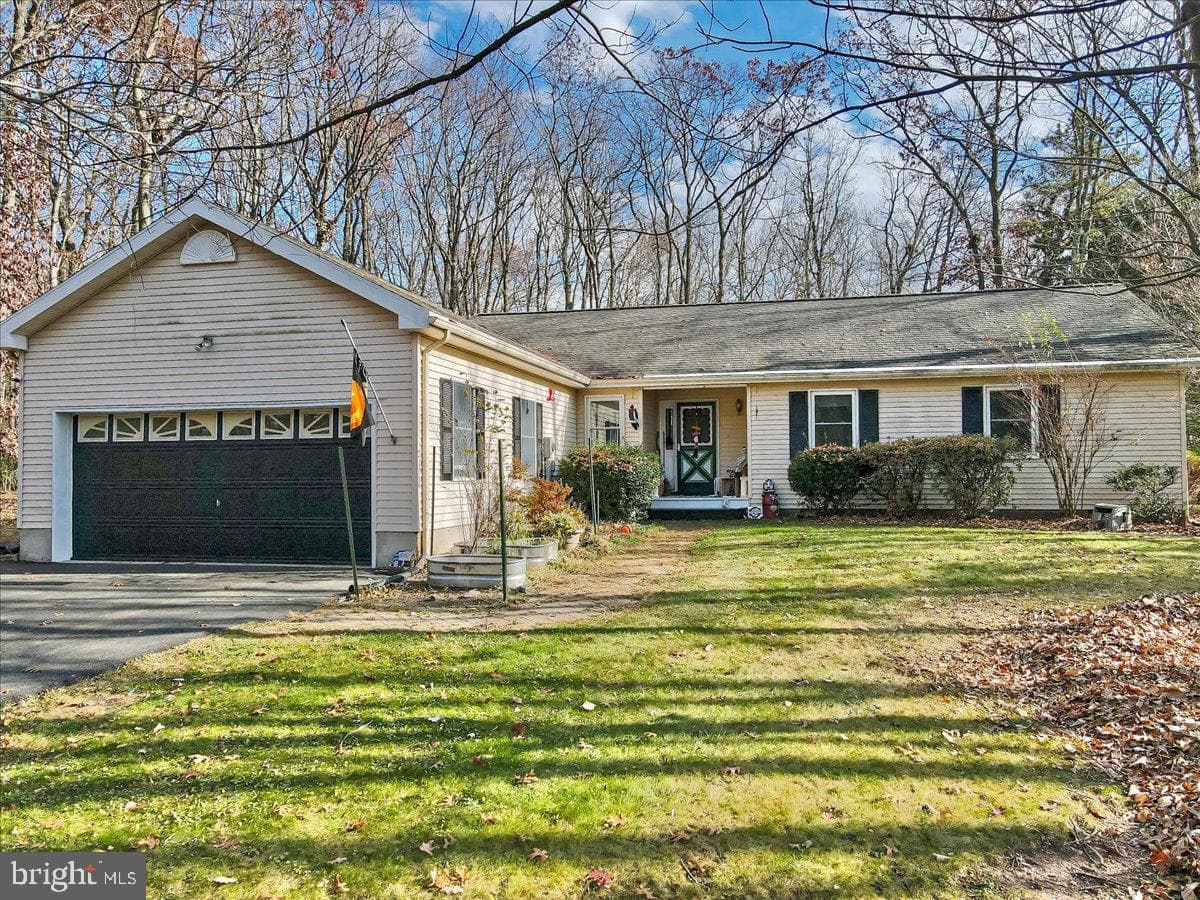14 Whippoorwill Drive photo 3