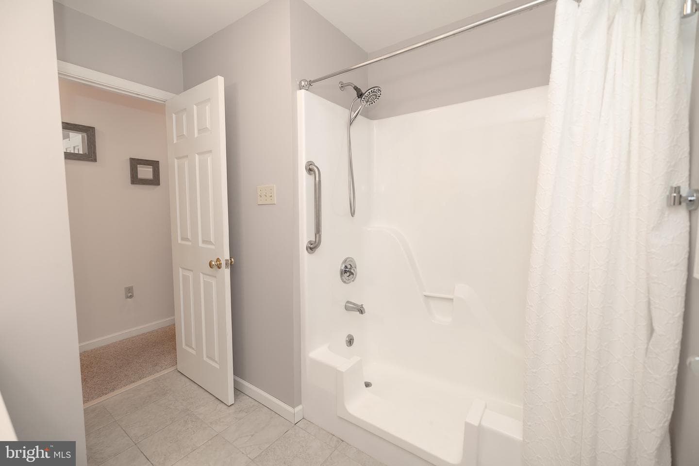 115 Maxatawny Drive photo 22