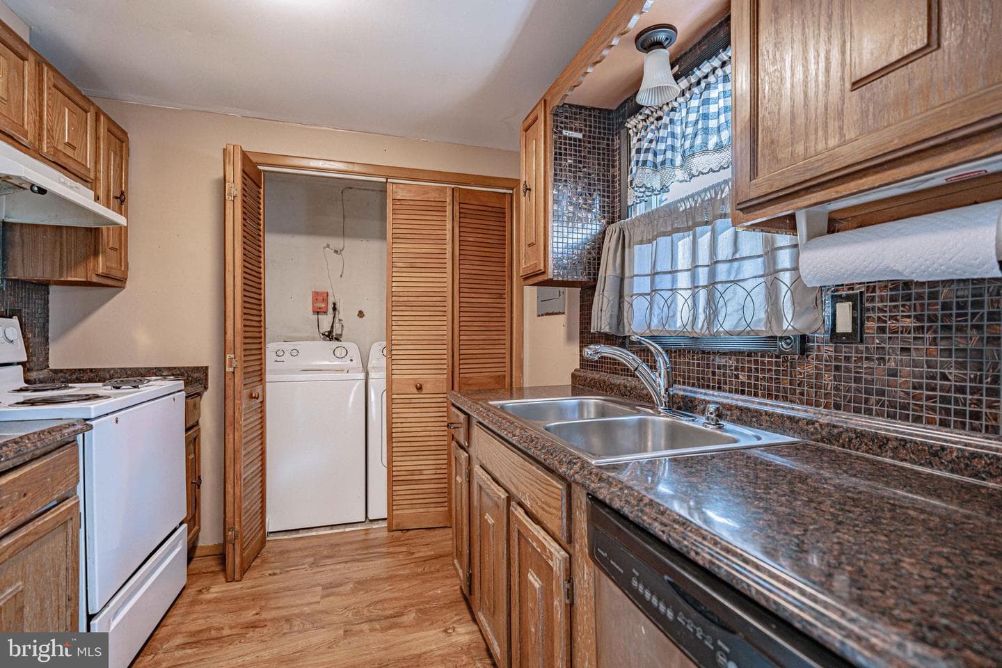 171 Motega Drive photo 12