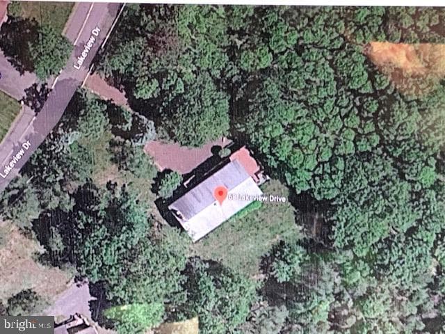 68 Lakeview Drive photo 13