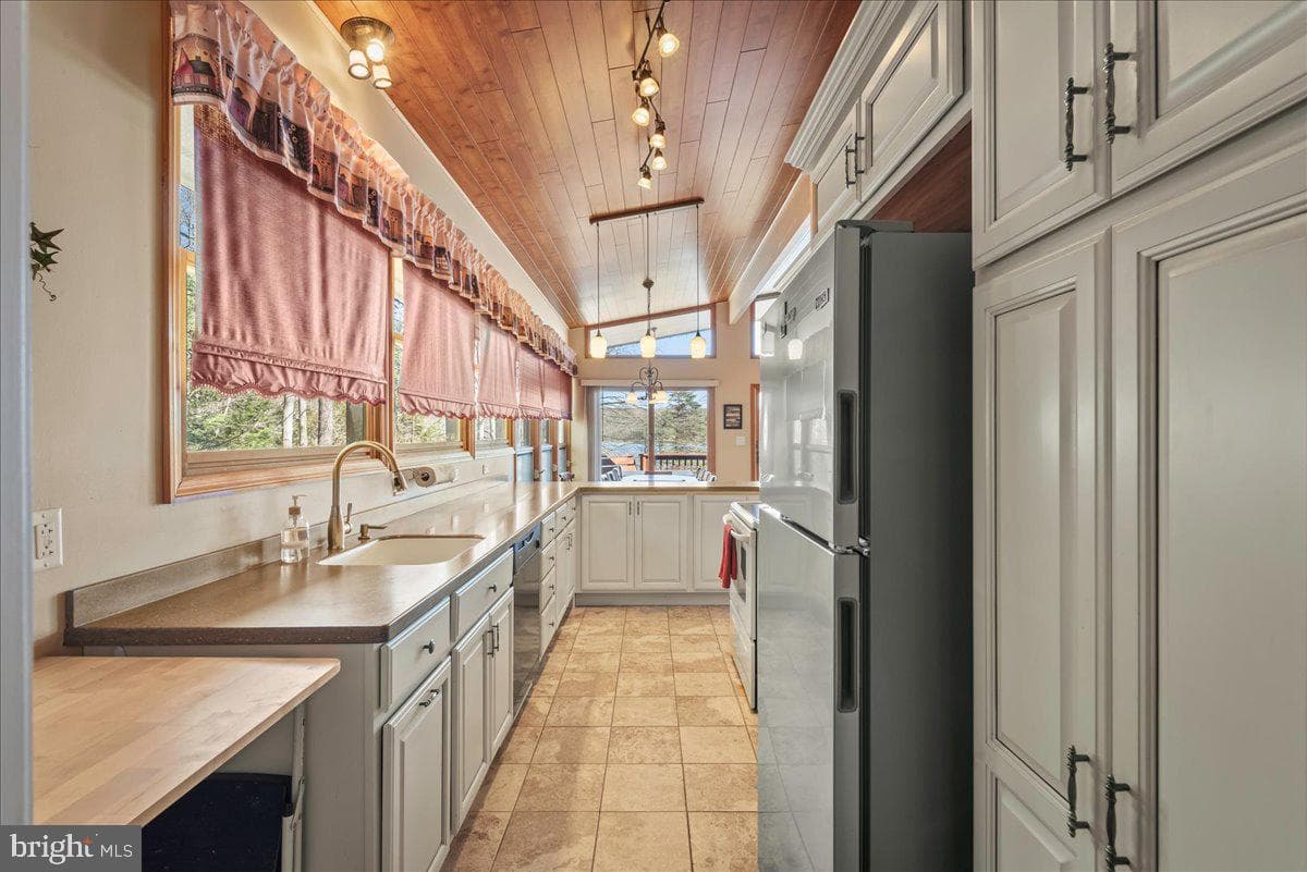 115 Podunk Path photo 28
