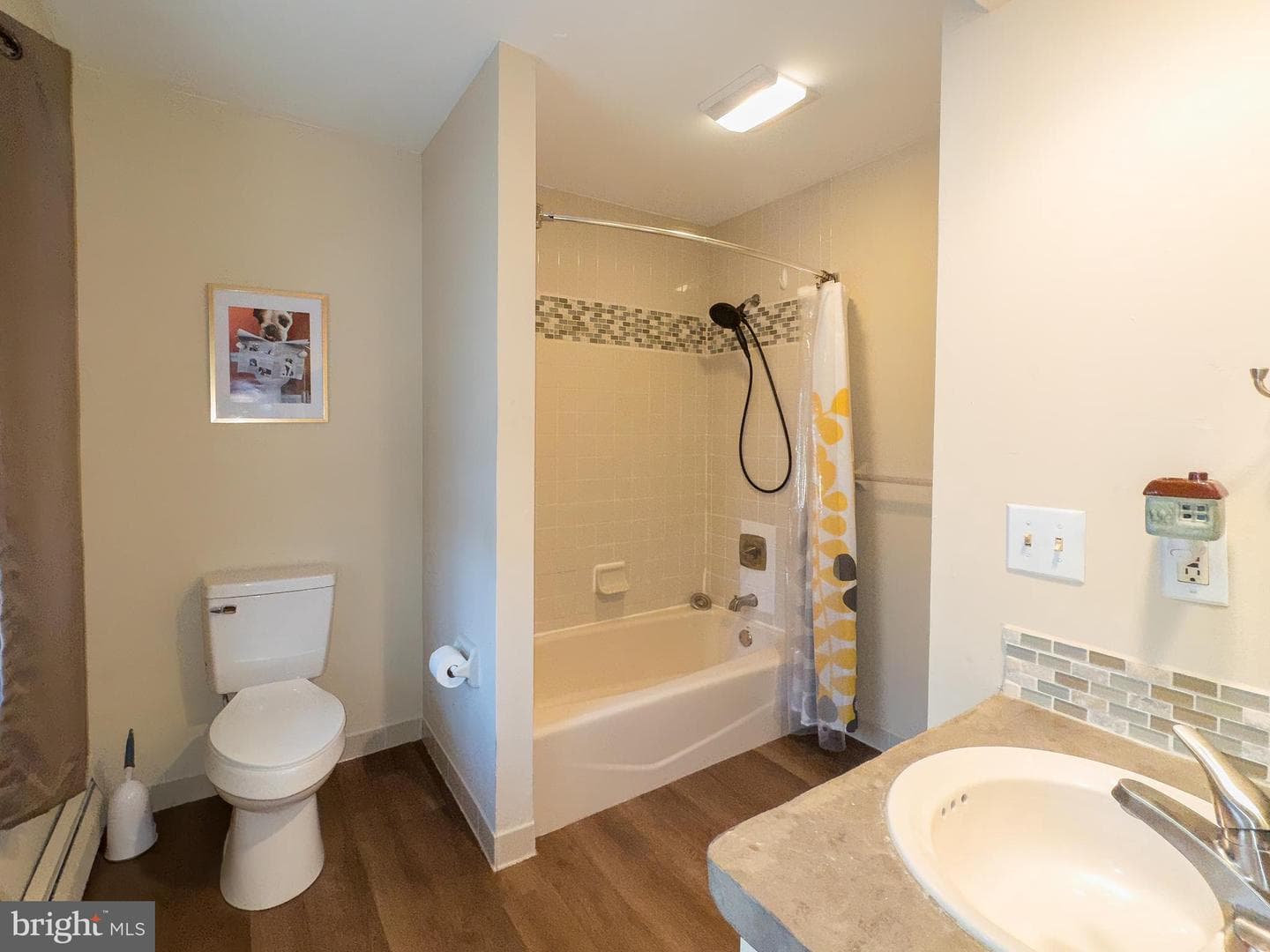 219 Robins Court photo 16