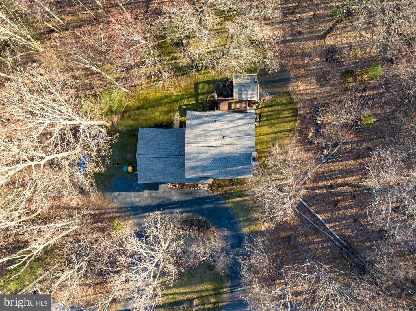 219 Robins Court photo 40
