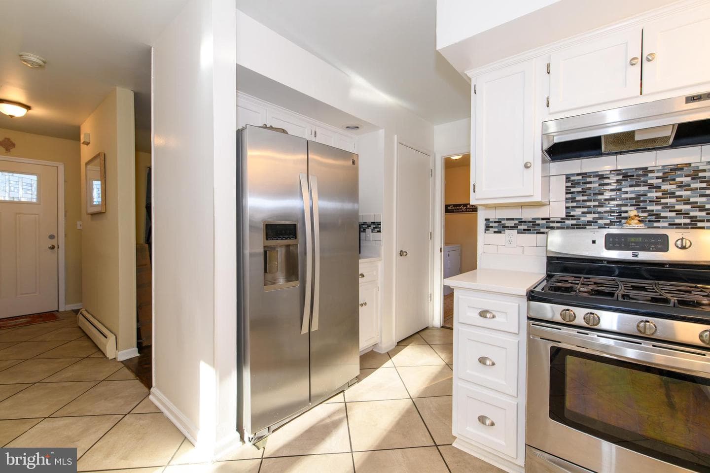 219 Robins Court photo 7