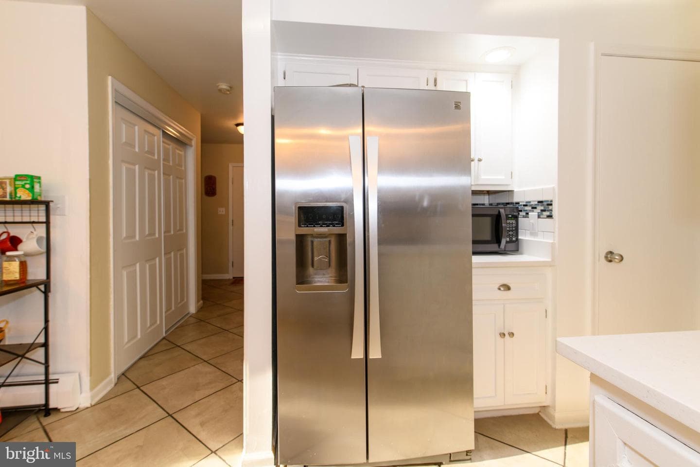 219 Robins Court photo 9
