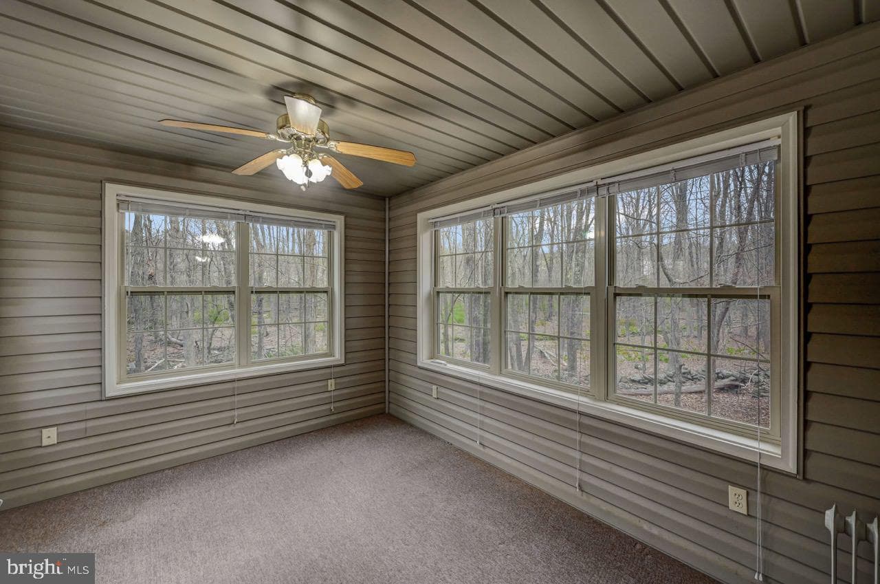 3115 Sparrow Court photo 46