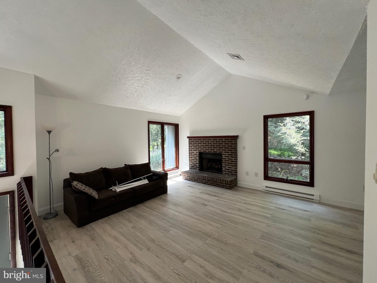 2533 Country Club Drive photo 28