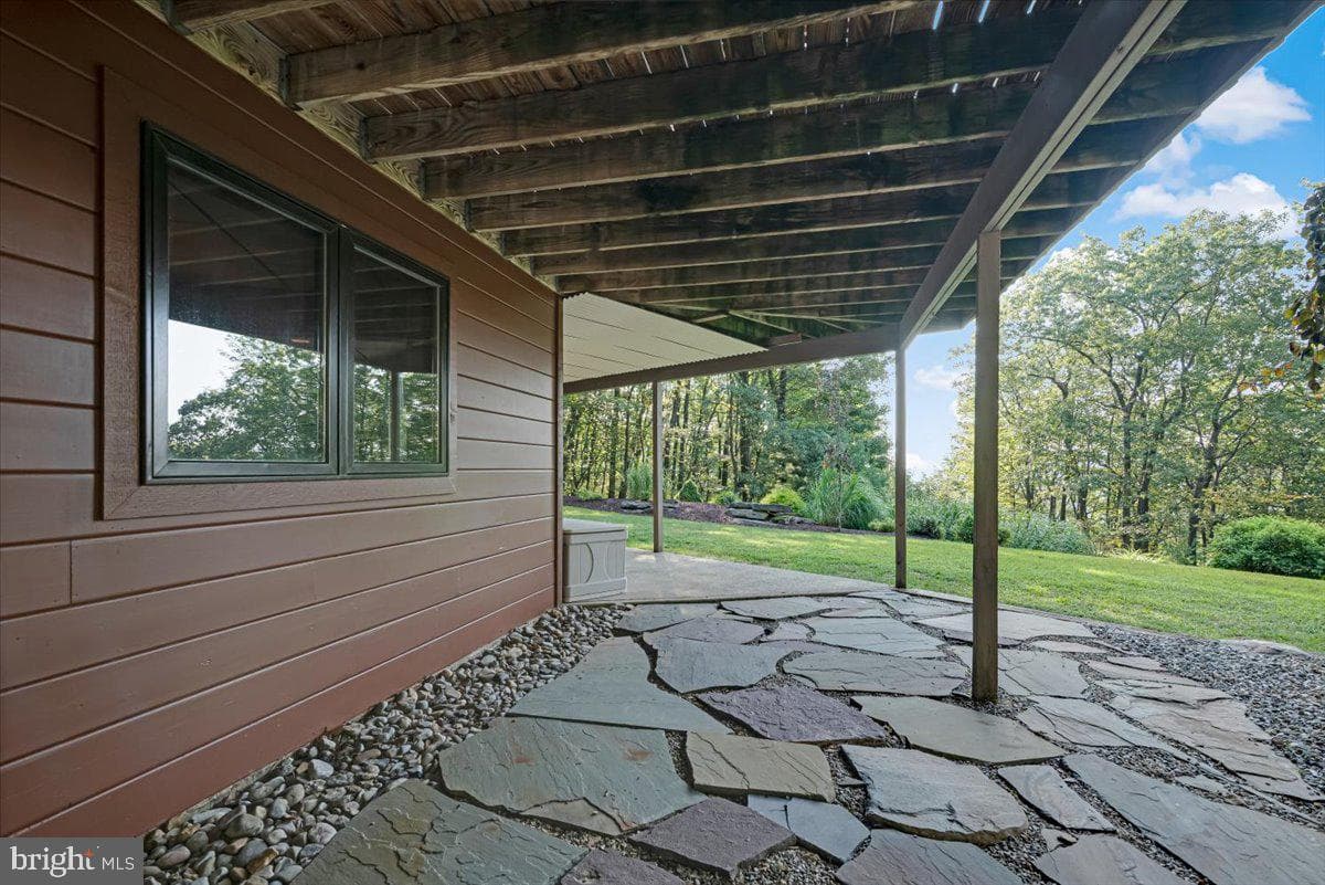 141 Longview Drive photo 78