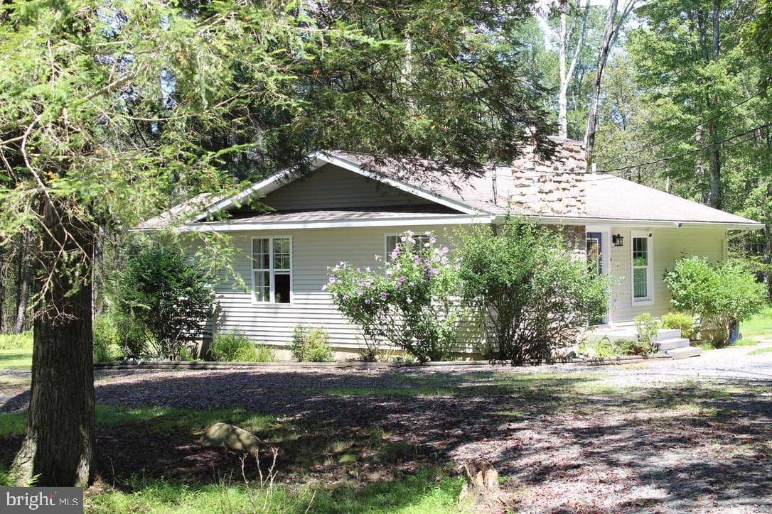 226 George Drive photo 5