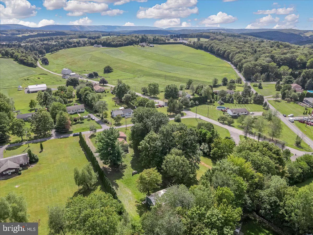 119 Rolling View Drive photo 62