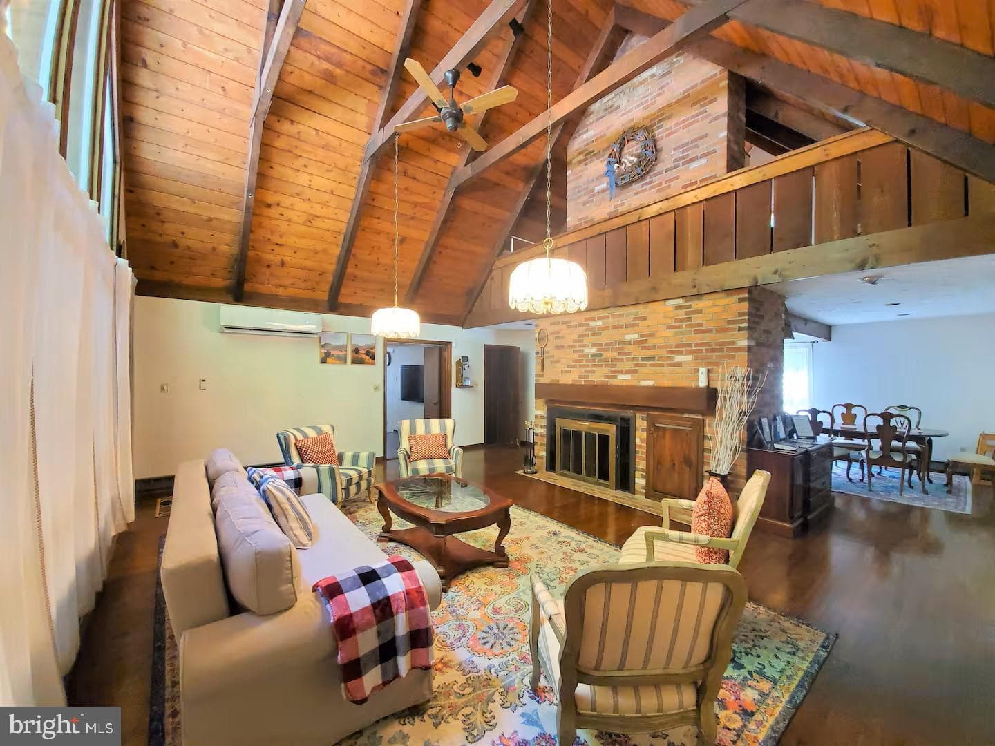1271 Kilmer Road photo 4