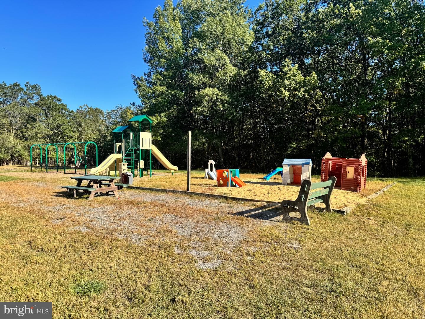 692 Watercrest Avenue photo 39